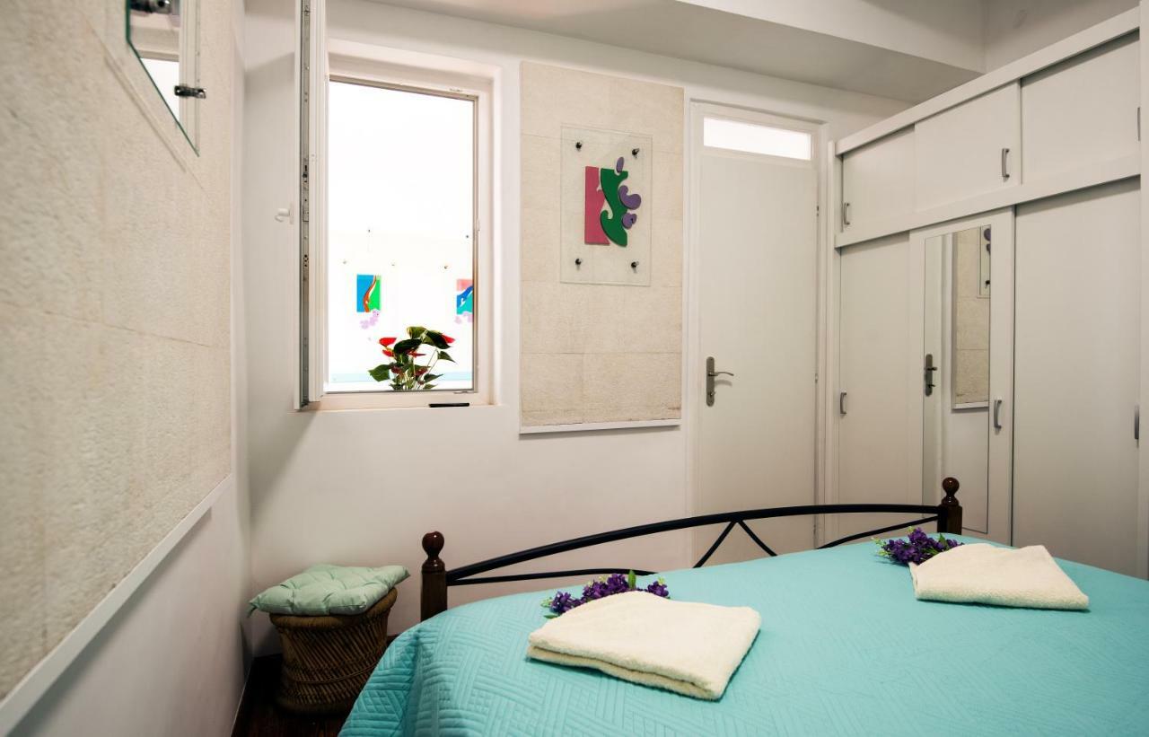 Ibis Your Cosy Oasis With Private Parking And Patio Split Exteriér fotografie