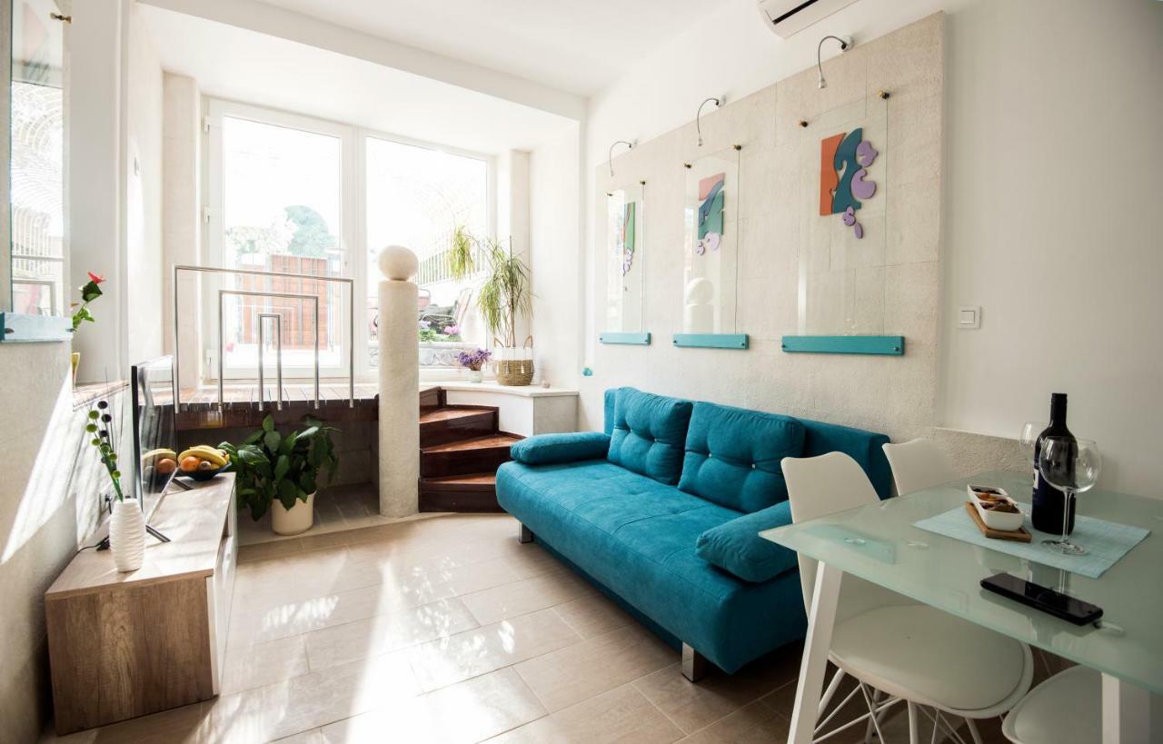 Ibis Your Cosy Oasis With Private Parking And Patio Split Exteriér fotografie