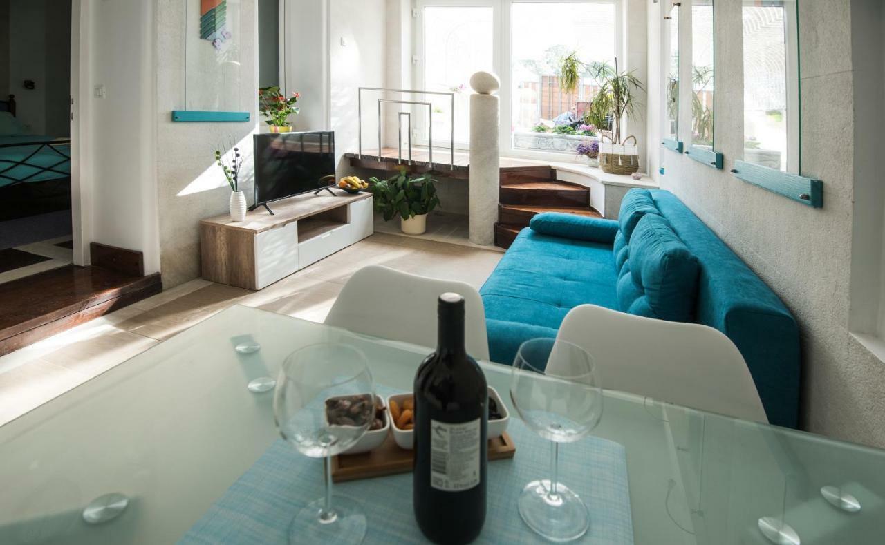 Ibis Your Cosy Oasis With Private Parking And Patio Split Exteriér fotografie