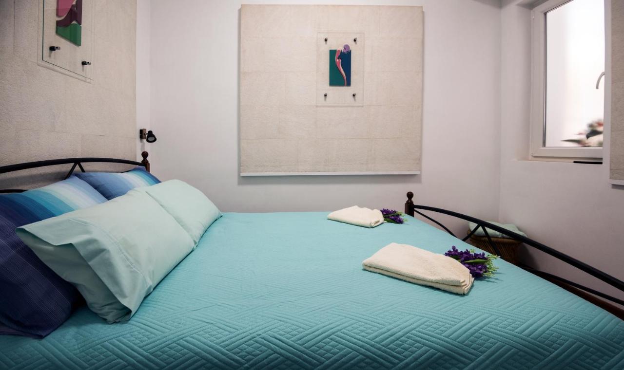Ibis Your Cosy Oasis With Private Parking And Patio Split Exteriér fotografie